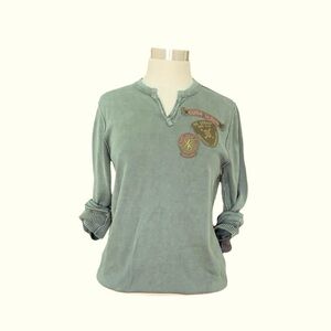 Guess camo green long sleeved shirt